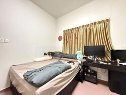 Hillview Avenue (D23), Terrace #484653781